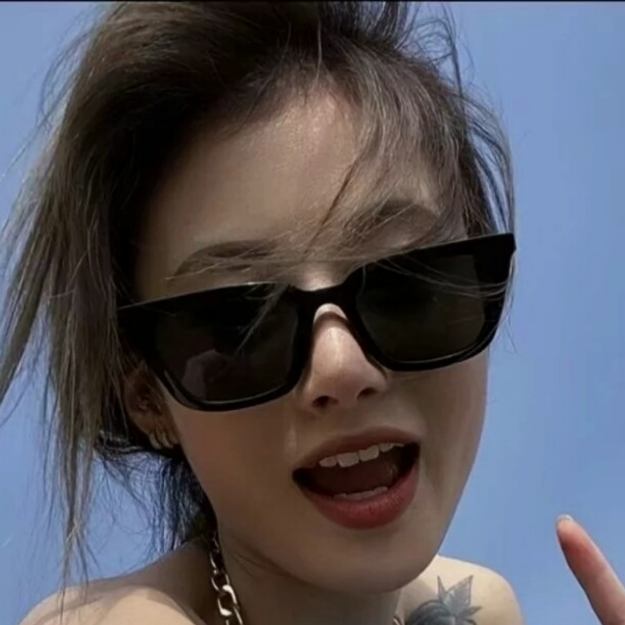 各种很多好玩好玩的小游戏。