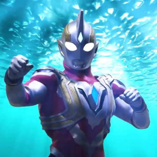 非常的好玩，全都是奥特曼卡片有四个卡包。