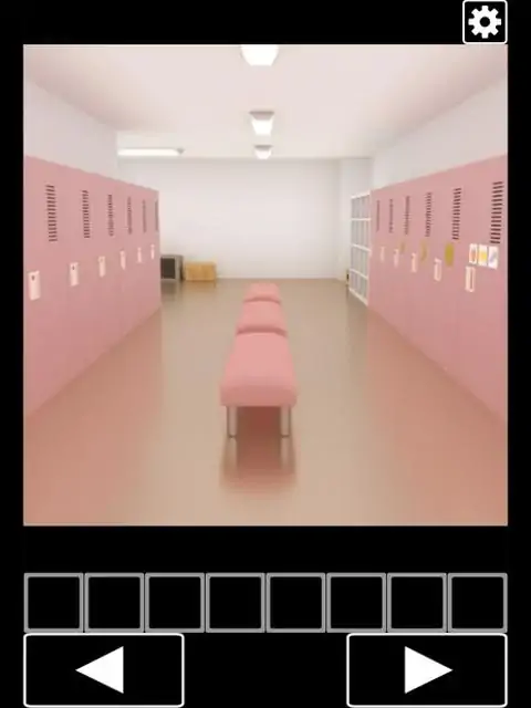 女子更衣室脱出