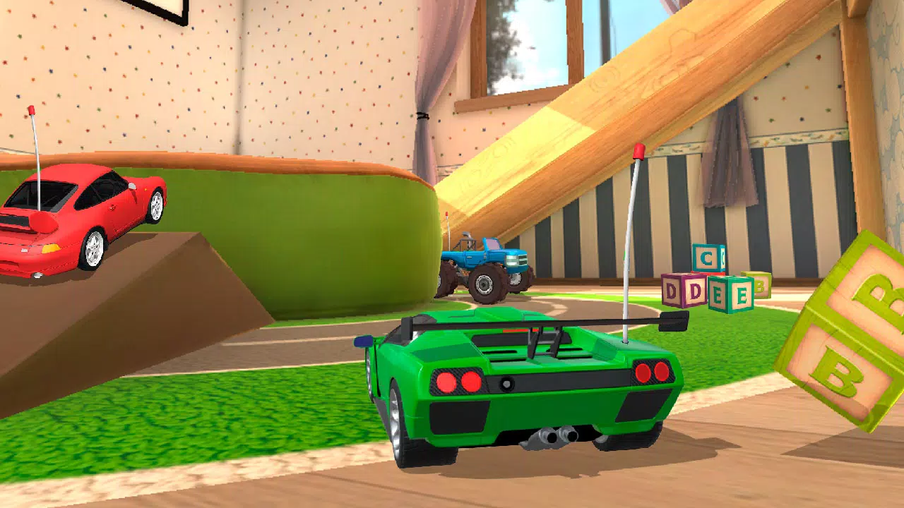 玩具汽车撞车事故 玩具汽车撞车事故