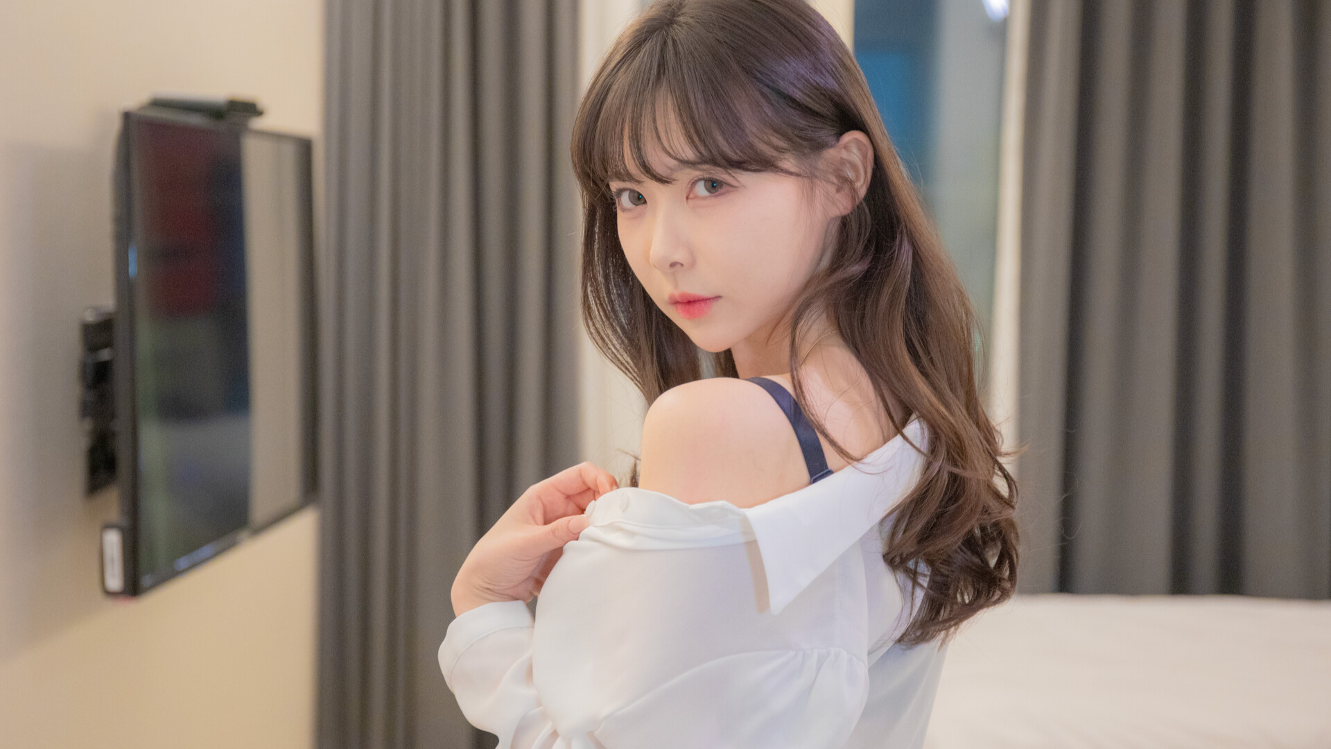 请不要欺负我 大小姐们 请不要欺负我 大小姐们